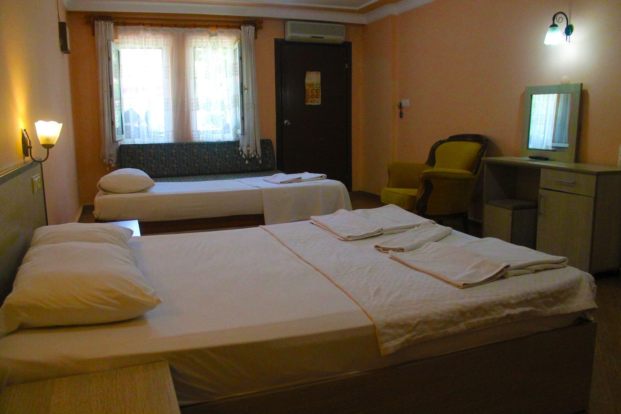 Carmina Hotel Олудениз Экстерьер фото